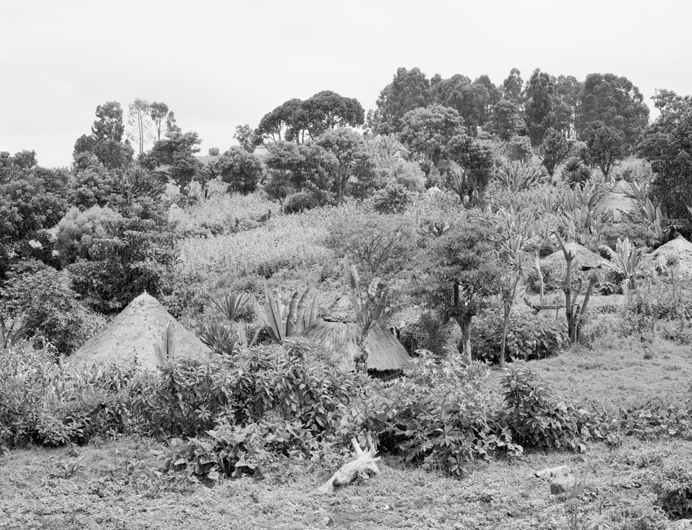 Winfried Bullinger - Mountain landscape in the Maji Woreda area in southwestern Ethiopia, the settlement area of the Dizi